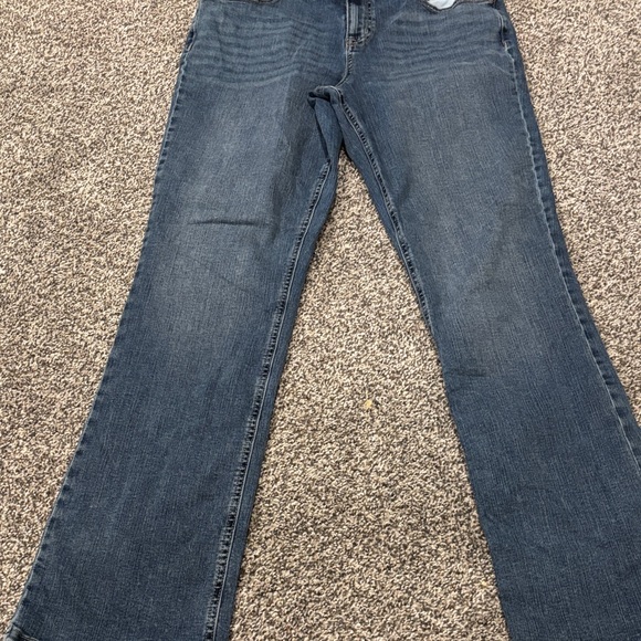 Maurices size 14 & 14 long Women's blue Jeans. 2 pairs - Picture 8 of 12